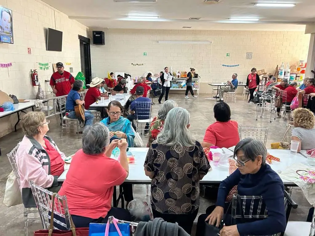 Abuelitos necesitan mucho amor: Club Rotario de Cajeme