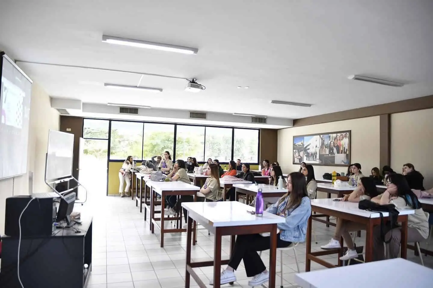 Foto: Facebook ULSA Noroeste / Becas para escuelas particulares