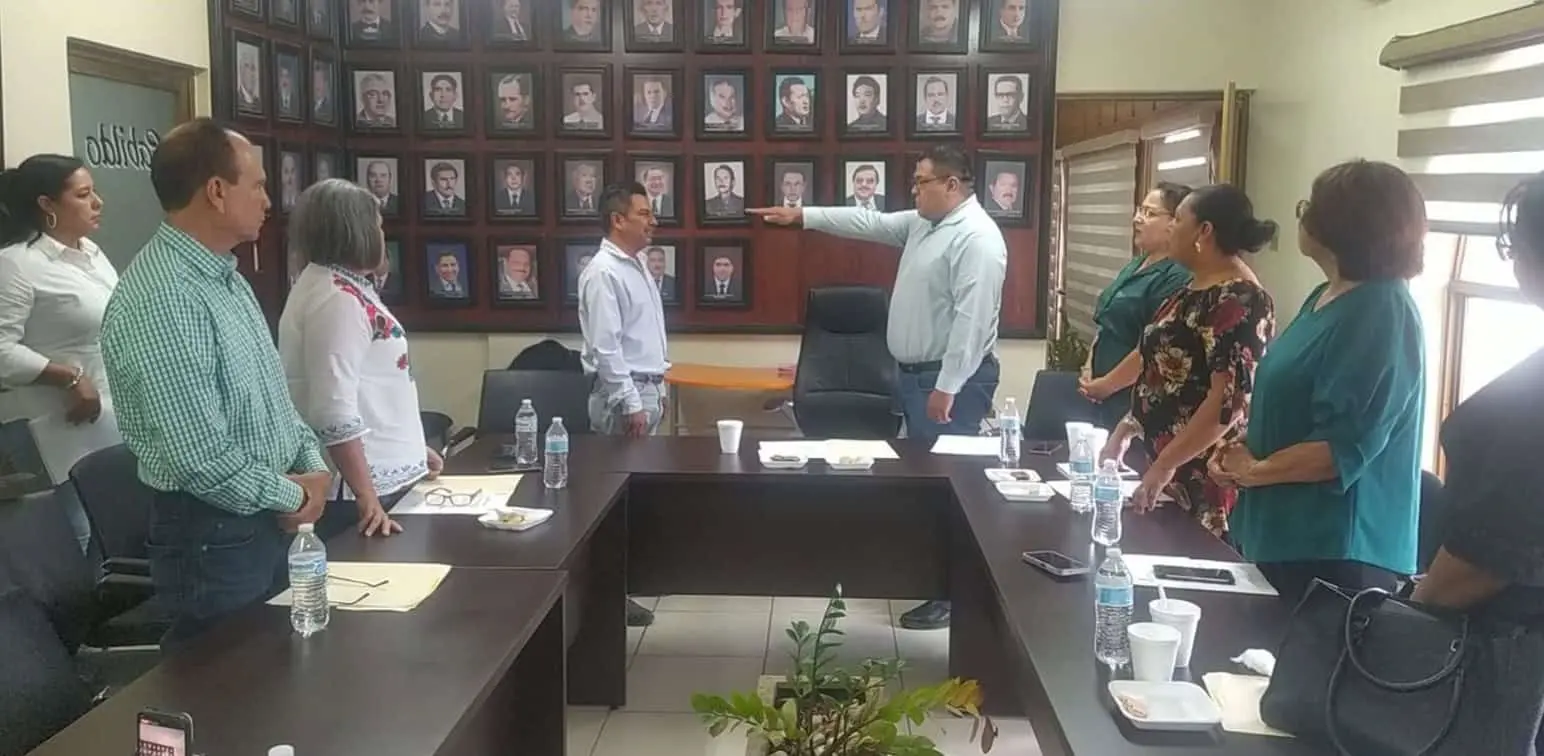 Toma protesta José Rubén Mazón como alcalde interino en Etchojoa