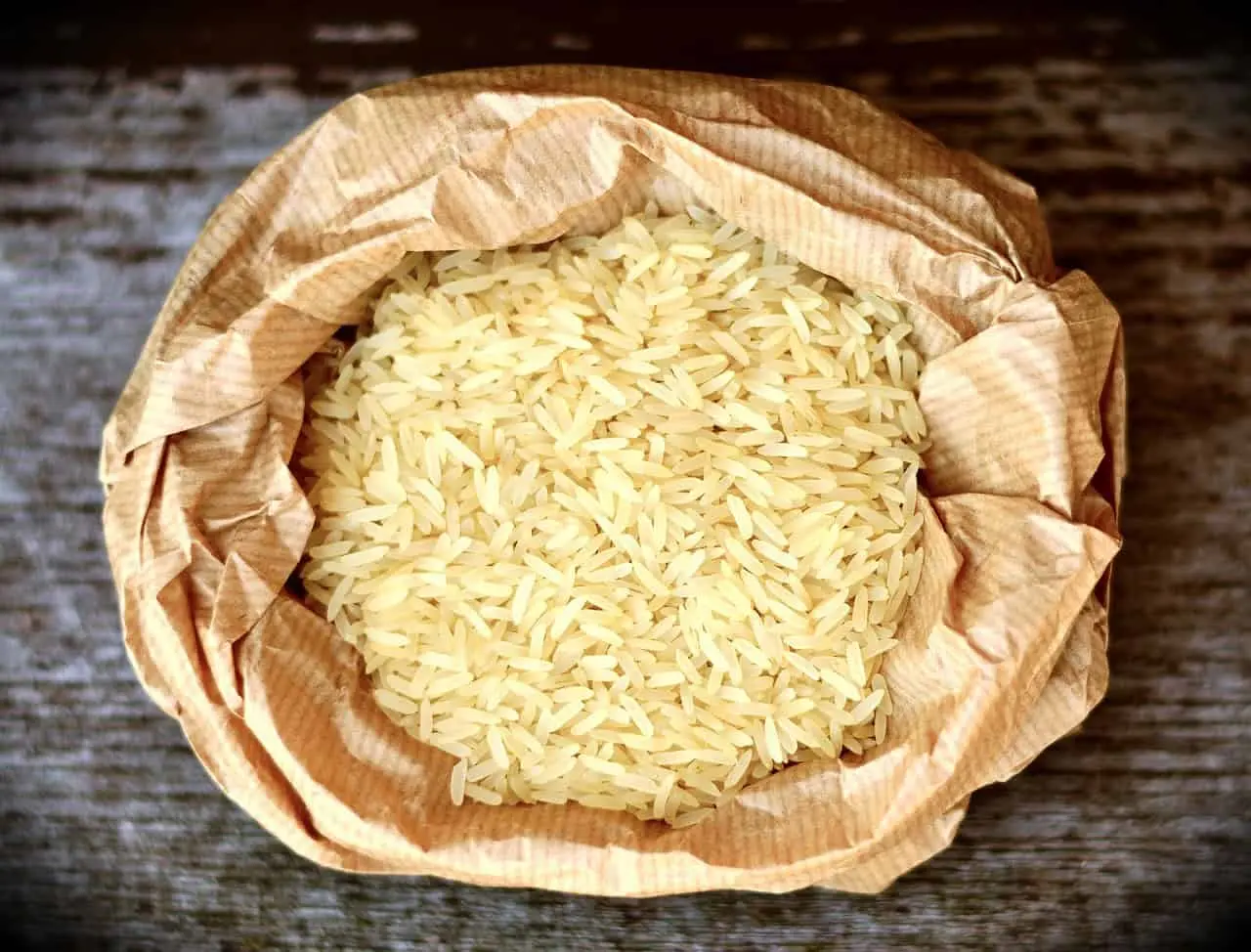 Marcas de arroz blanco. Fuente: Pixabay/congerdesign