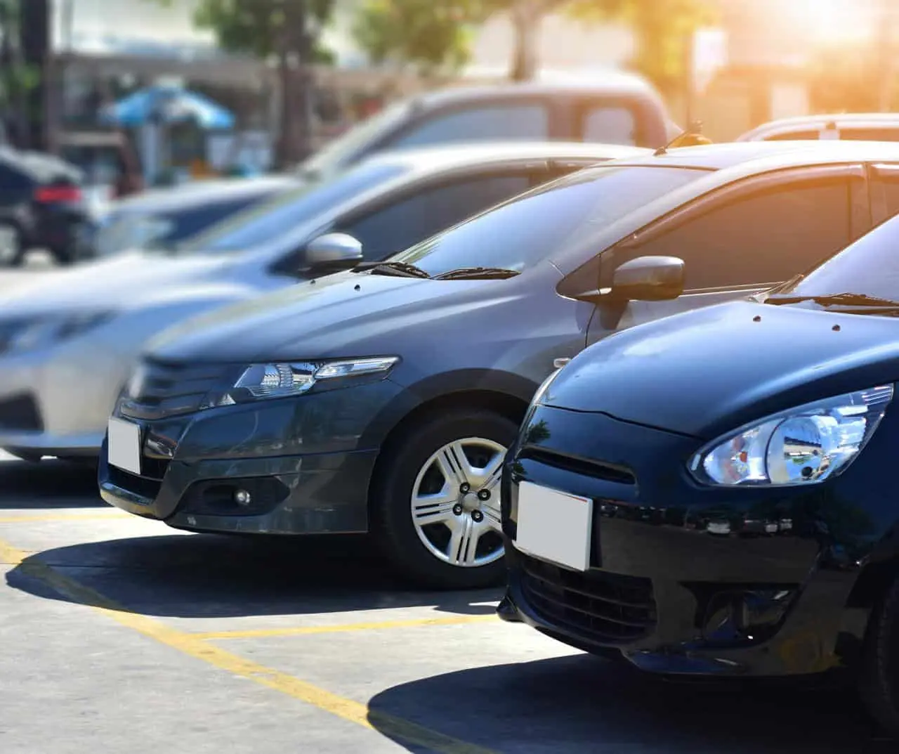 ¿Dañaron tu carro en un estacionamiento público? La Condusef te dice quién debe pagar
