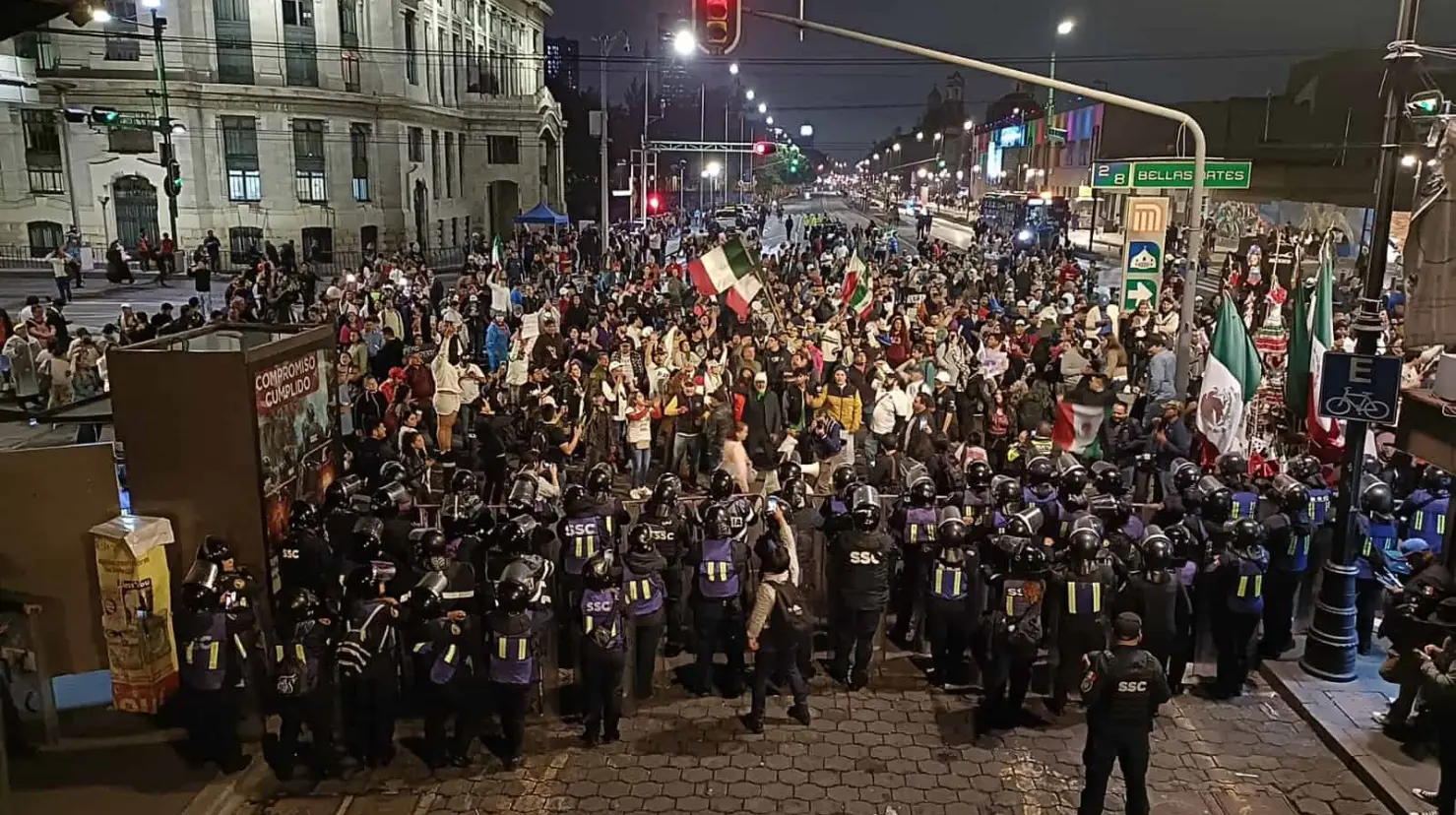 Reforma al Poder Judicial: En medio de protestas continúa debate en sede alterna del Senado