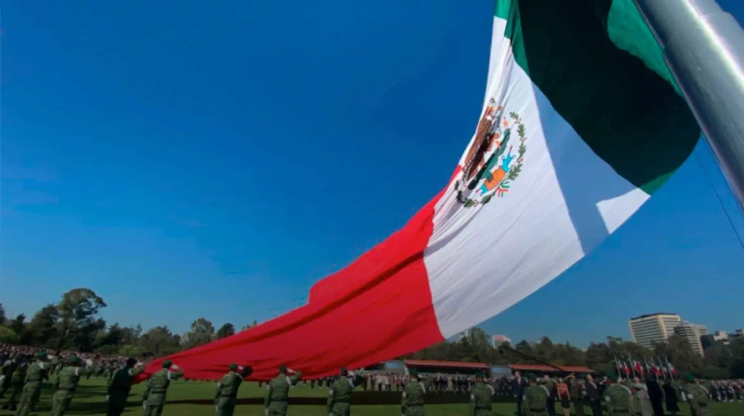 Estas son las multas y sanciones por faltar el respeto a los símbolos patrios