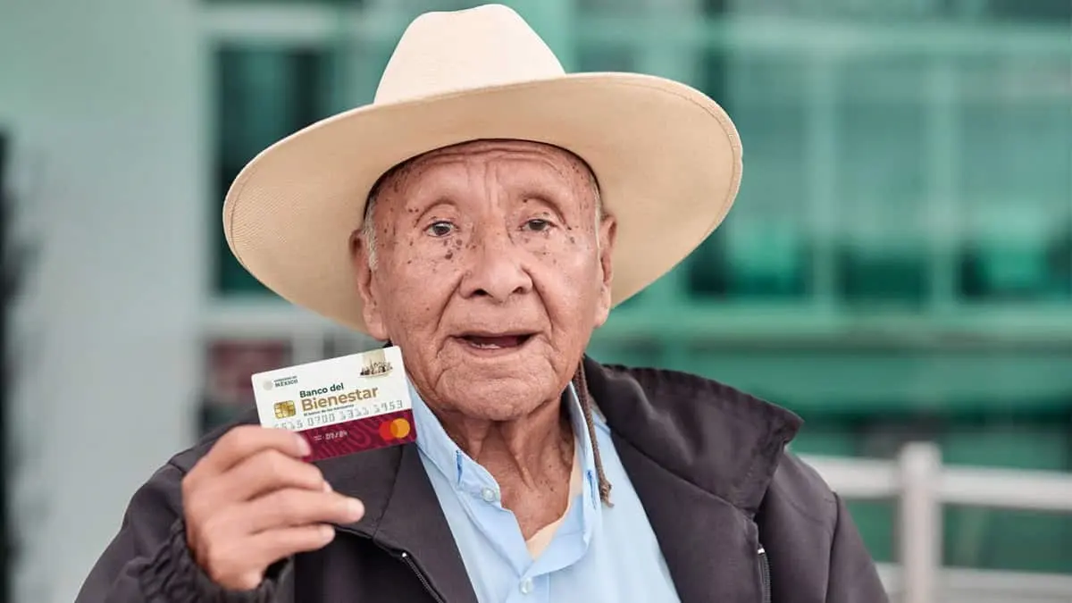 ¿Es cierto que AMLO dará un “bono de reconocimiento” a los adultos tras su salida?