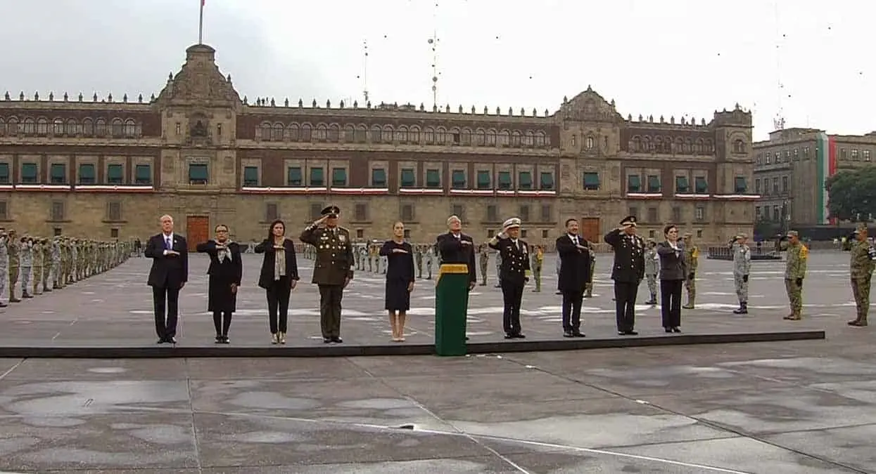 AMLO y Sheinbaum rinden homenaje a víctimas de sismos del 19 de septiembre de 1985 y 2017