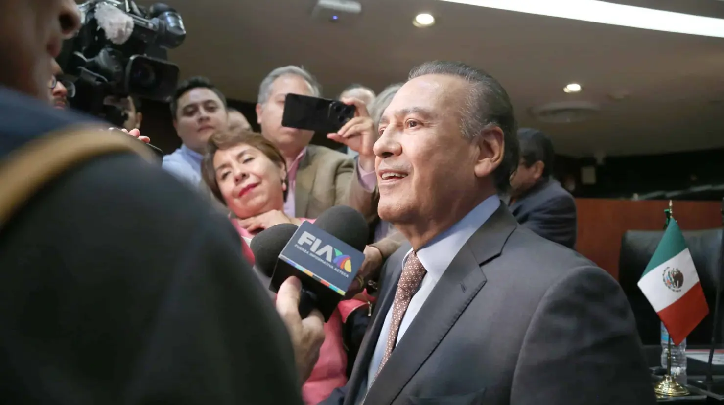 Beltrones pide capacitar a los agentes policiacos