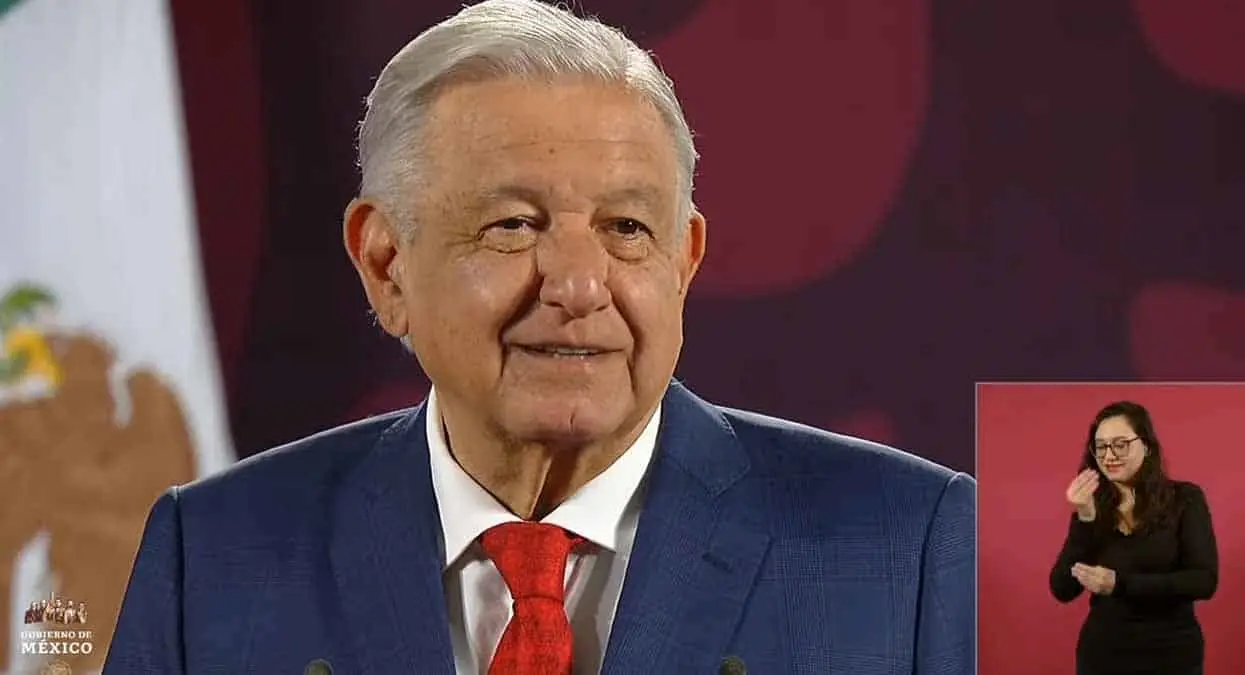 Con tamales y mariachi AMLO se despide de integrantes del Gabinete de Seguridad
