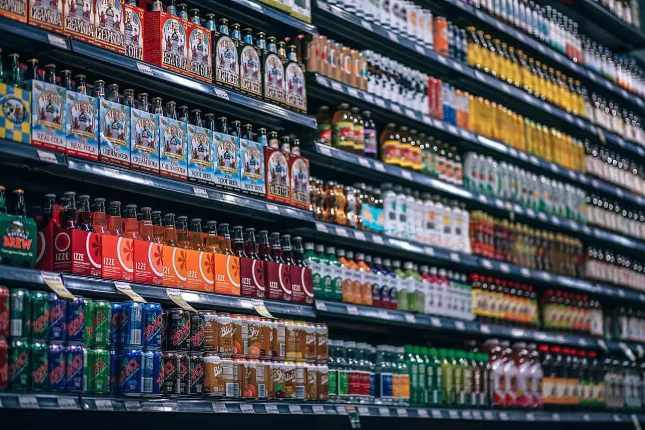 Los jugos comerciales y la Profeco. Fuente: Pixabay/igorovsyannykov