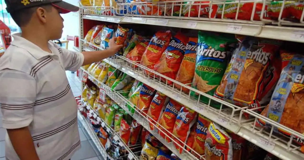Cambios en la Ley de Educación: Estos alimentos no deben venderse en las escuelas