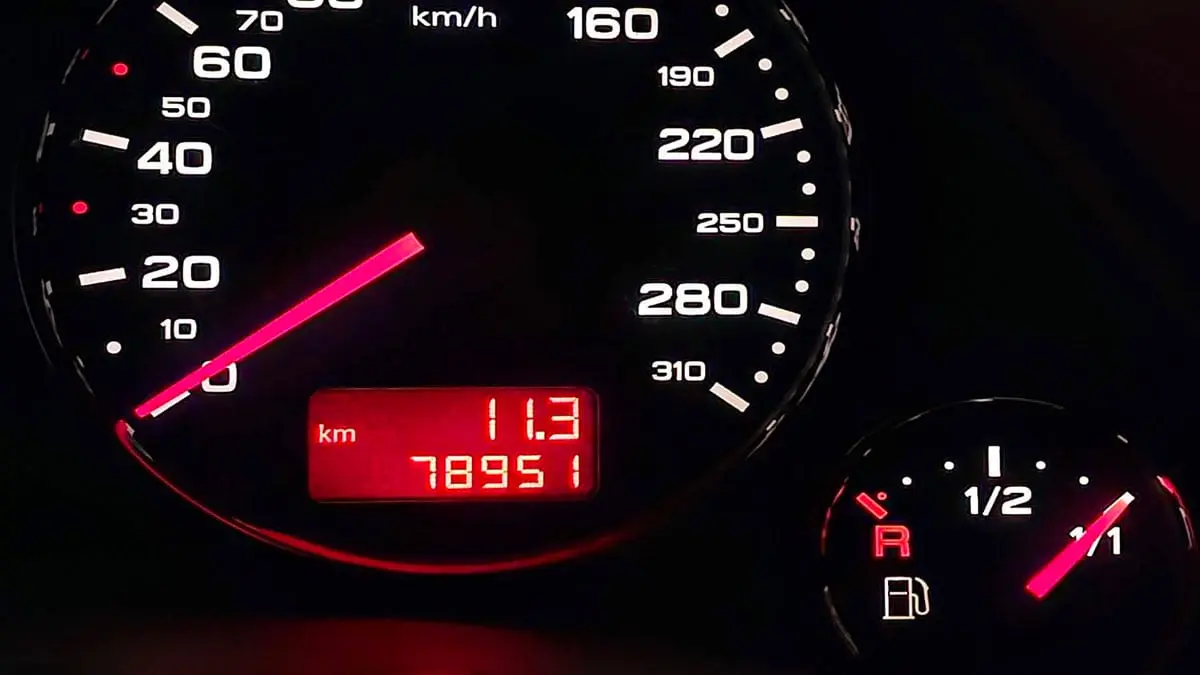 ¿Vas a comprar un auto usado? Este es el kilometraje recomendado que tiene que tener
