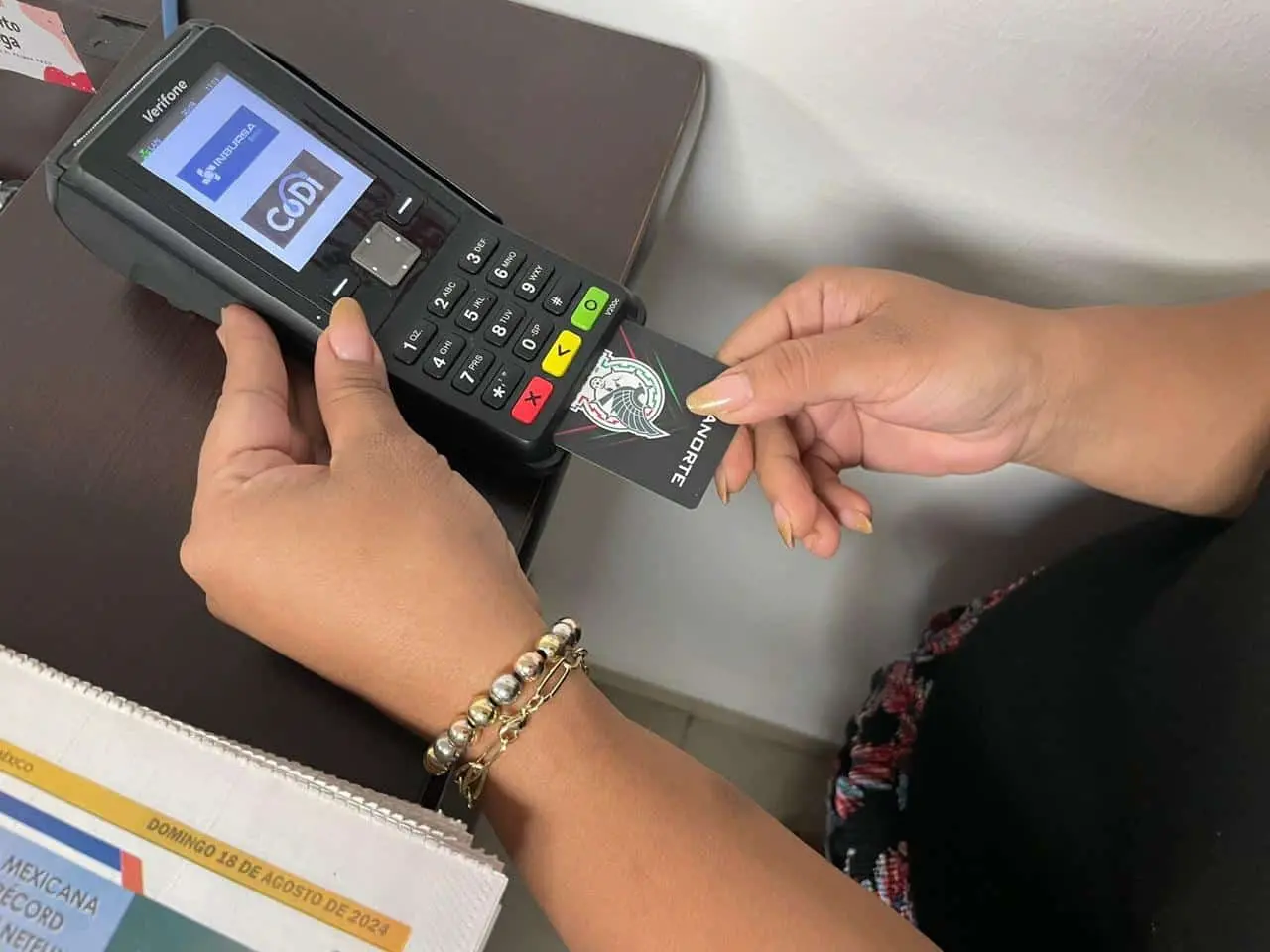 Condusef alerta por robo de tarjetas; adultos mayores son los principales afectados