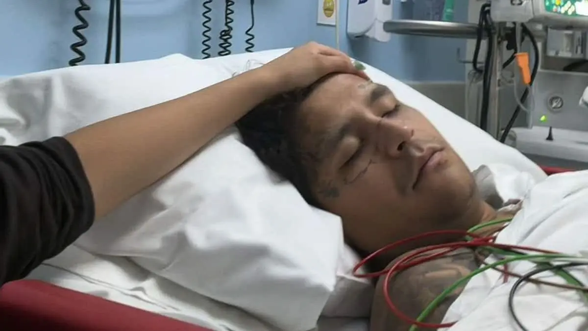 Hospitalizan a Christian Nodal; esto es lo que se sabe