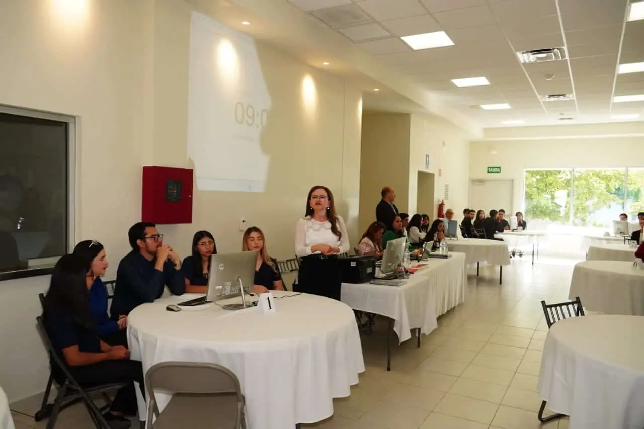 En Navojoa contadores realizan Maratón de Ética