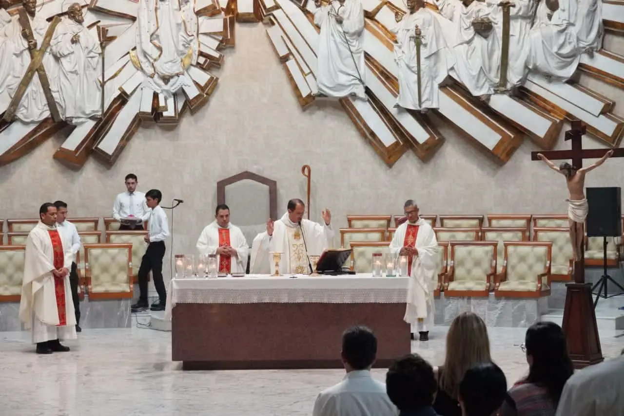 Agricultores piden a Dios por la lluvia en Catedral de Ciudad Obregón