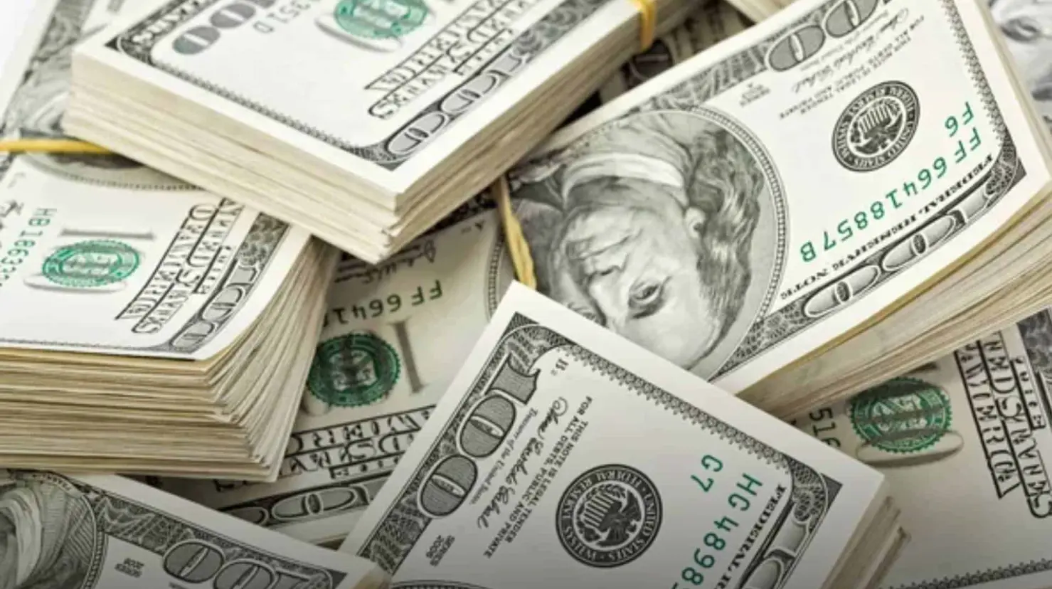 Precio del dólar hoy sábado 5 de octubre: La moneda nacional presenta un ligero descenso