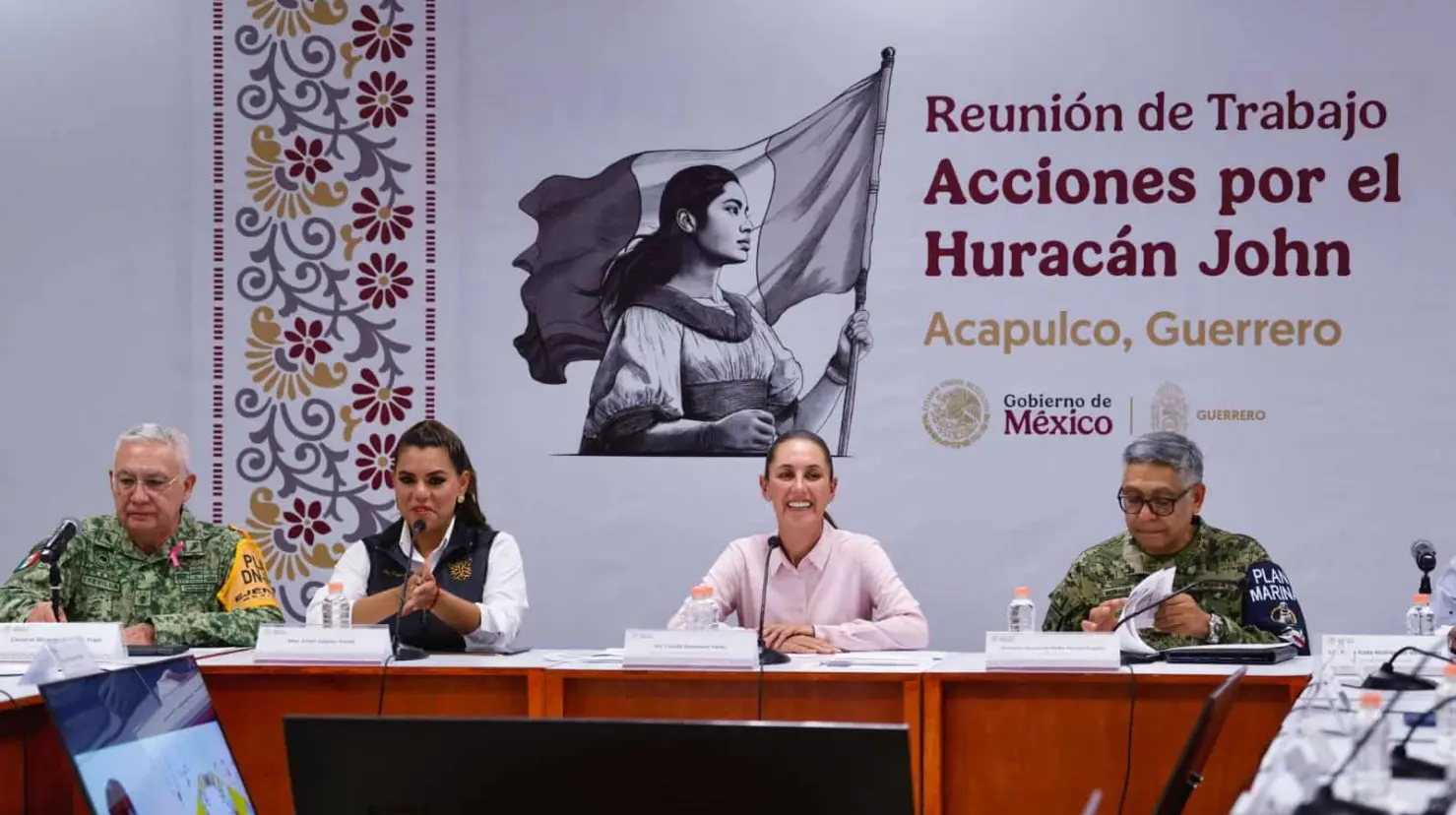 “Nadie se quedará sin ayuda”: Sheinbaum visita Acapulco para supervisión de daños por “John”