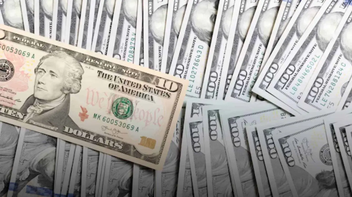 Precio del dólar hoy lunes 14 de octubre: El peso inició la semana con una ligera depreciación
