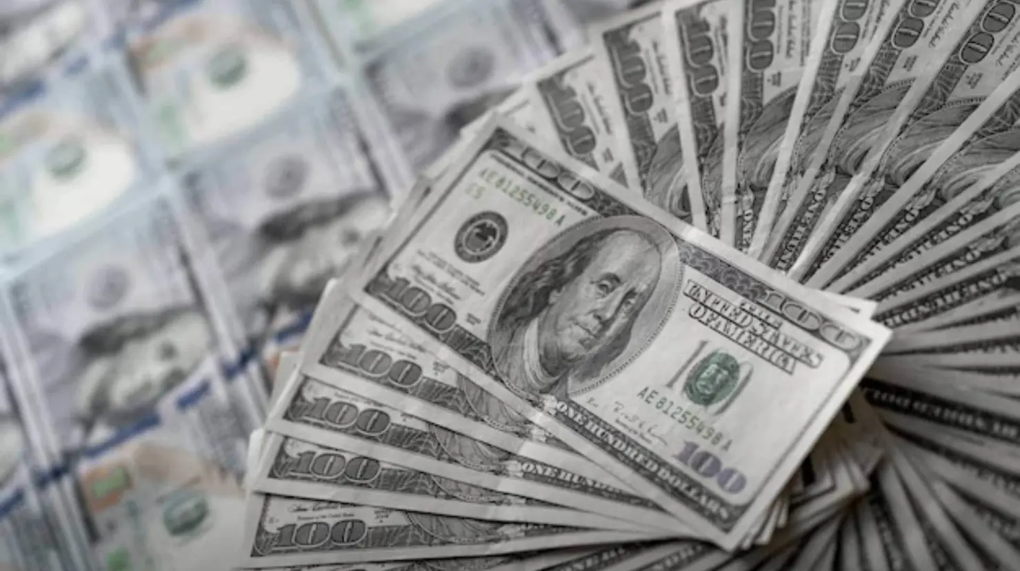 Precio del dólar hoy viernes 18 de octubre: El peso gana terreno
