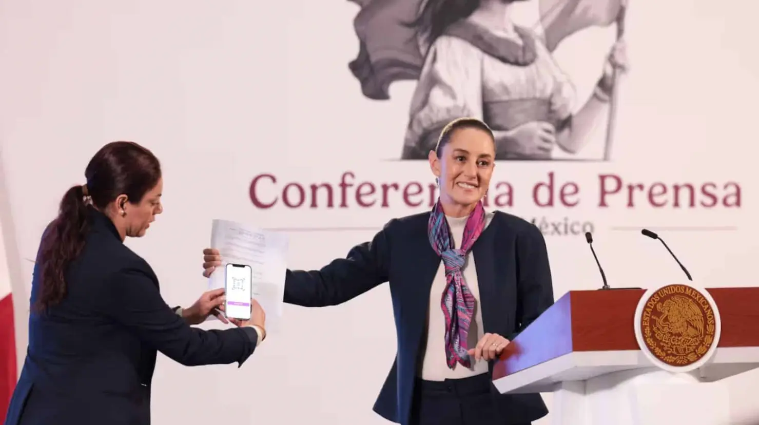 “Que Harvard nos diga por qué el QR no se abrió”: Sheinbaum evidencia notificación de la jueza Nancy Juárez