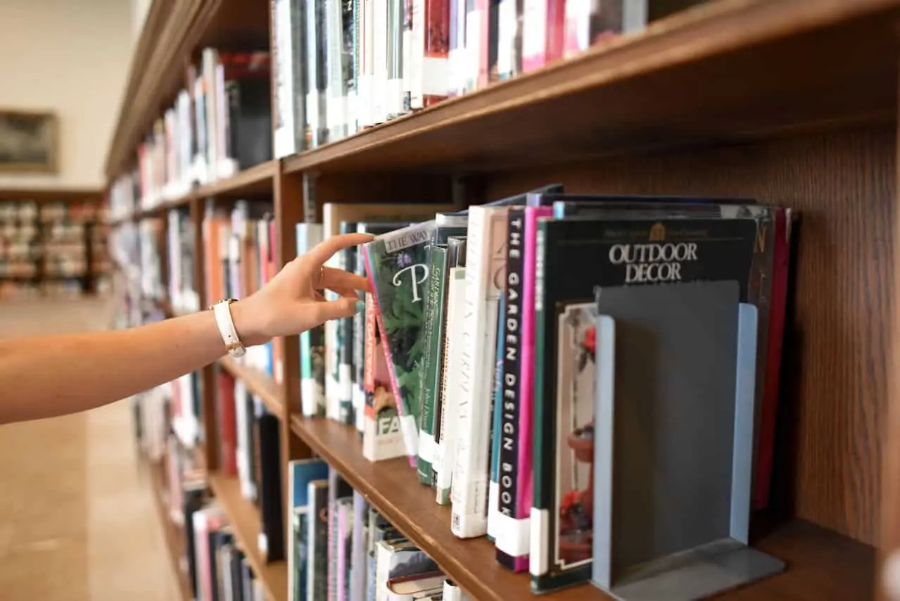 Bibliotecas en Sonora. Fuente: Pexels/Element5 Digital