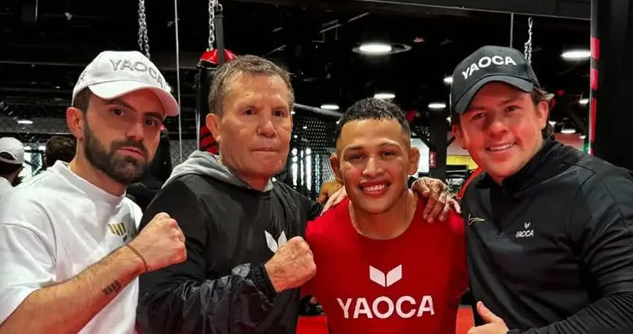 VIDEO | Julio César Chávez da clases de boxeo a “Lazy Boy”