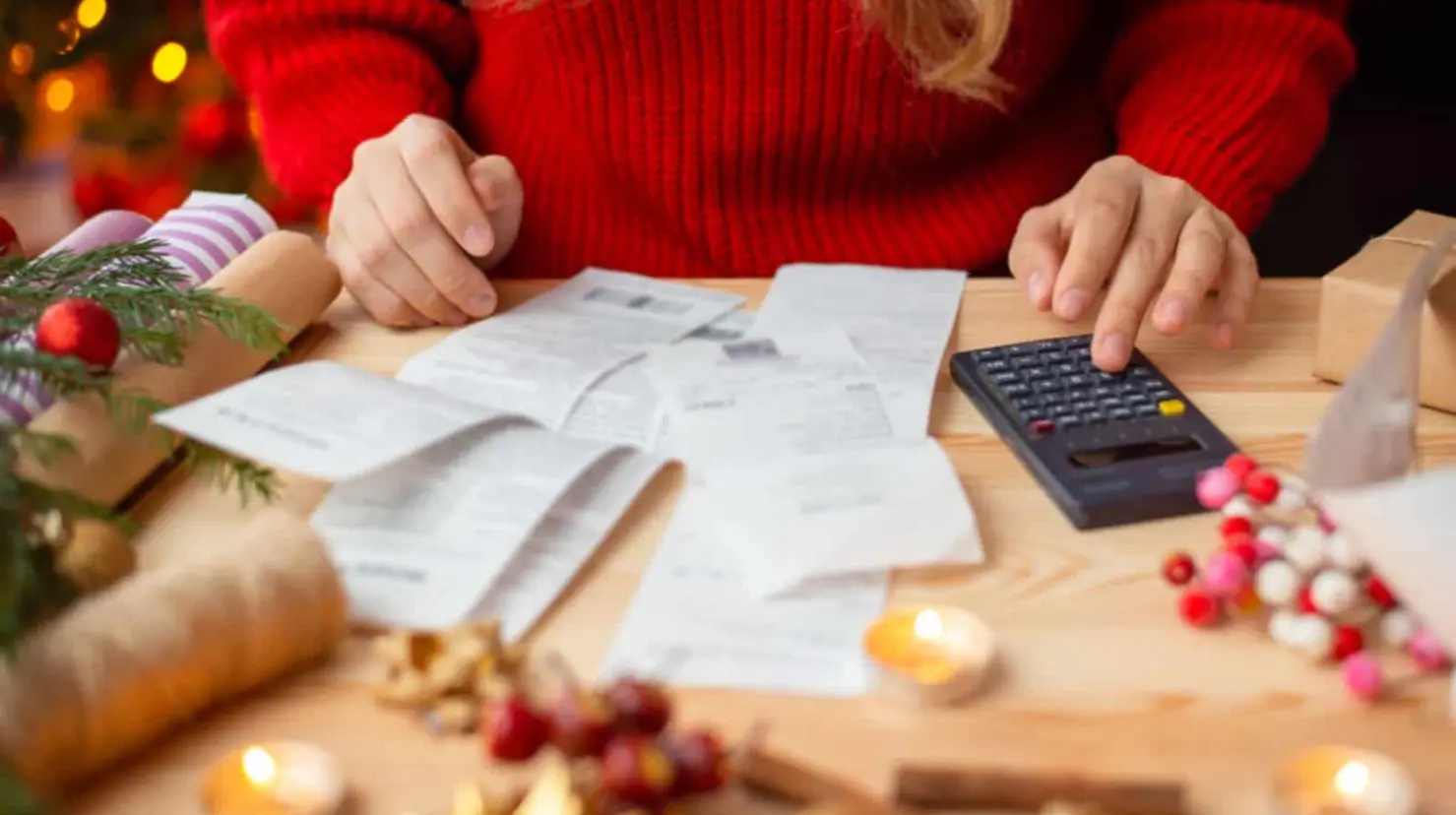 Aguinaldo 2024: Así puedes administrar tu dinero para tus compras de fin de año