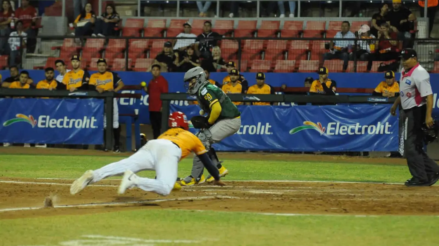 Mayos de Navojoa vence 7-5 a Cañeros de Los Mochis