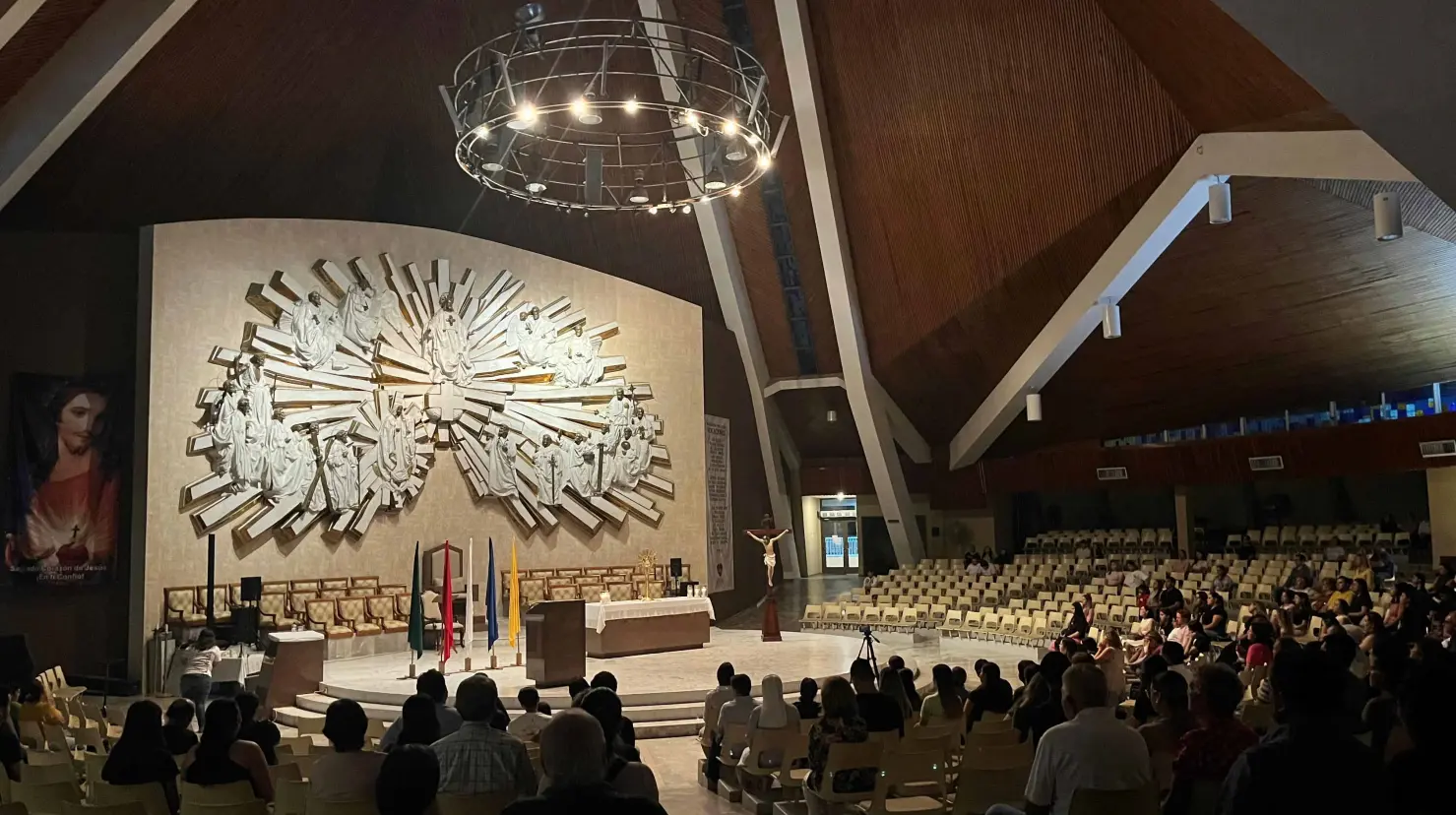 Abrirán criptas de Catedral de Ciudad Obregón el Día de Muertos