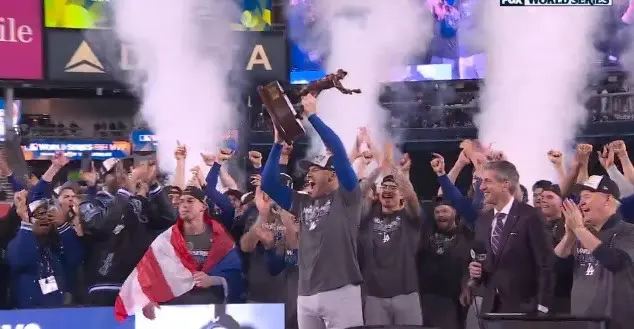 El jugador de los Dodgers superó una temporada difícil en el aspecto personal y logró coronarse como el MVP de la Serie Mundial. Foto: X