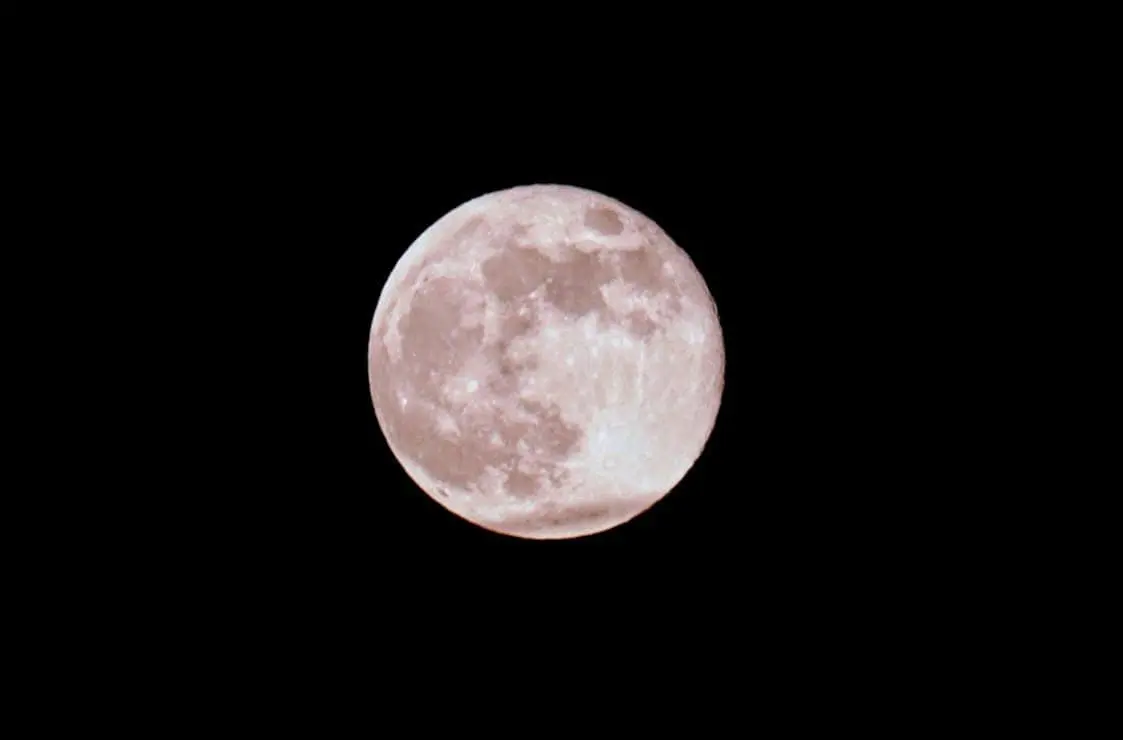 Este 01 de noviembre habrá luna nueva, pero no será visible