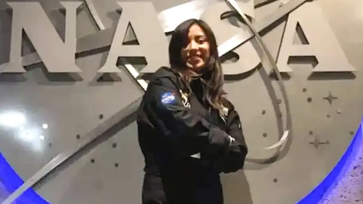 Joven científica mexicana desarrolla para la NASA material para el espacio
