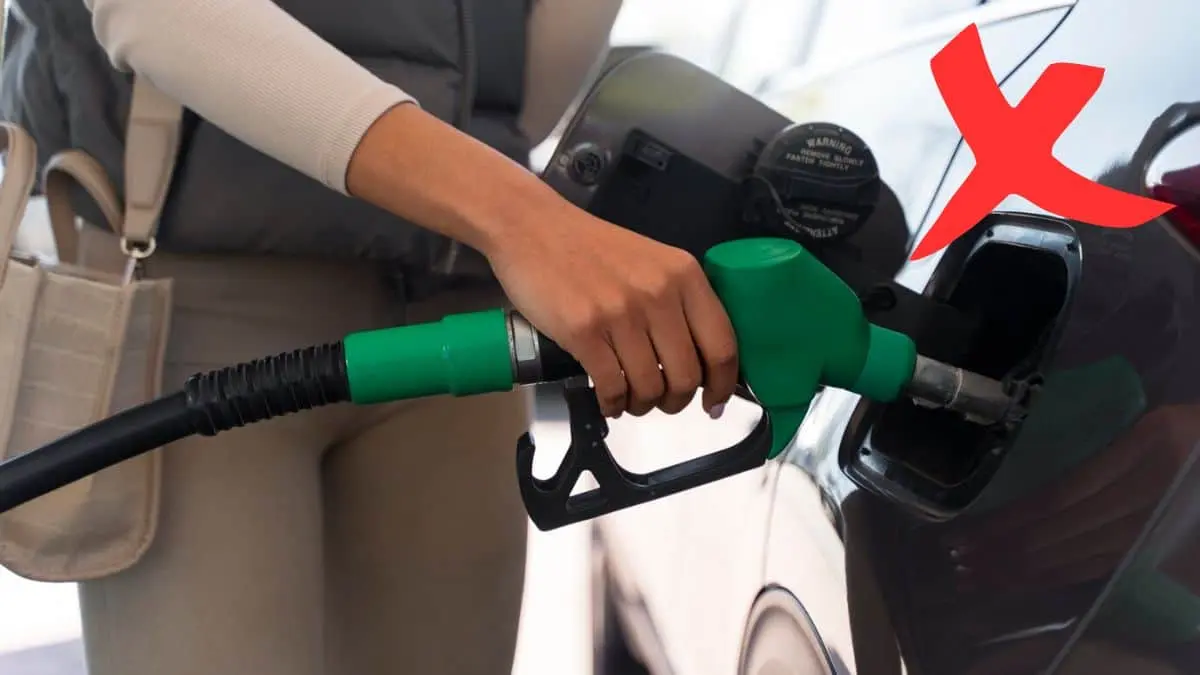 Las consecuencias de llenar el tanque casi vacio Fuente: Freepik.es