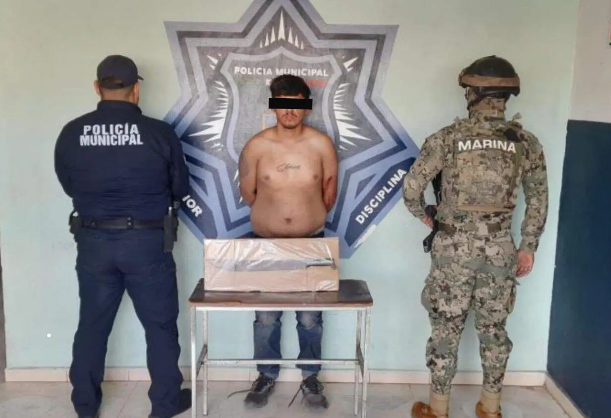 Detienen a sujeto con machete al sur de Ciudad Obregón