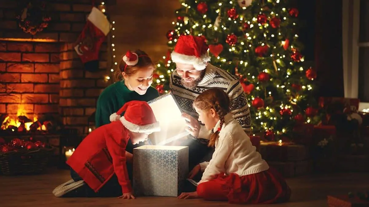 Navidad, una fecha para obsequiar valores fundamentales