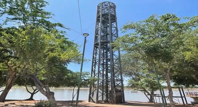 Esperan que en 2025 se concrete la donación de tirolesa de la Laguna a Bomberos