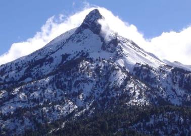 3 tours que todo el mundo debería tomar al Nevado de Colima. Según la IA