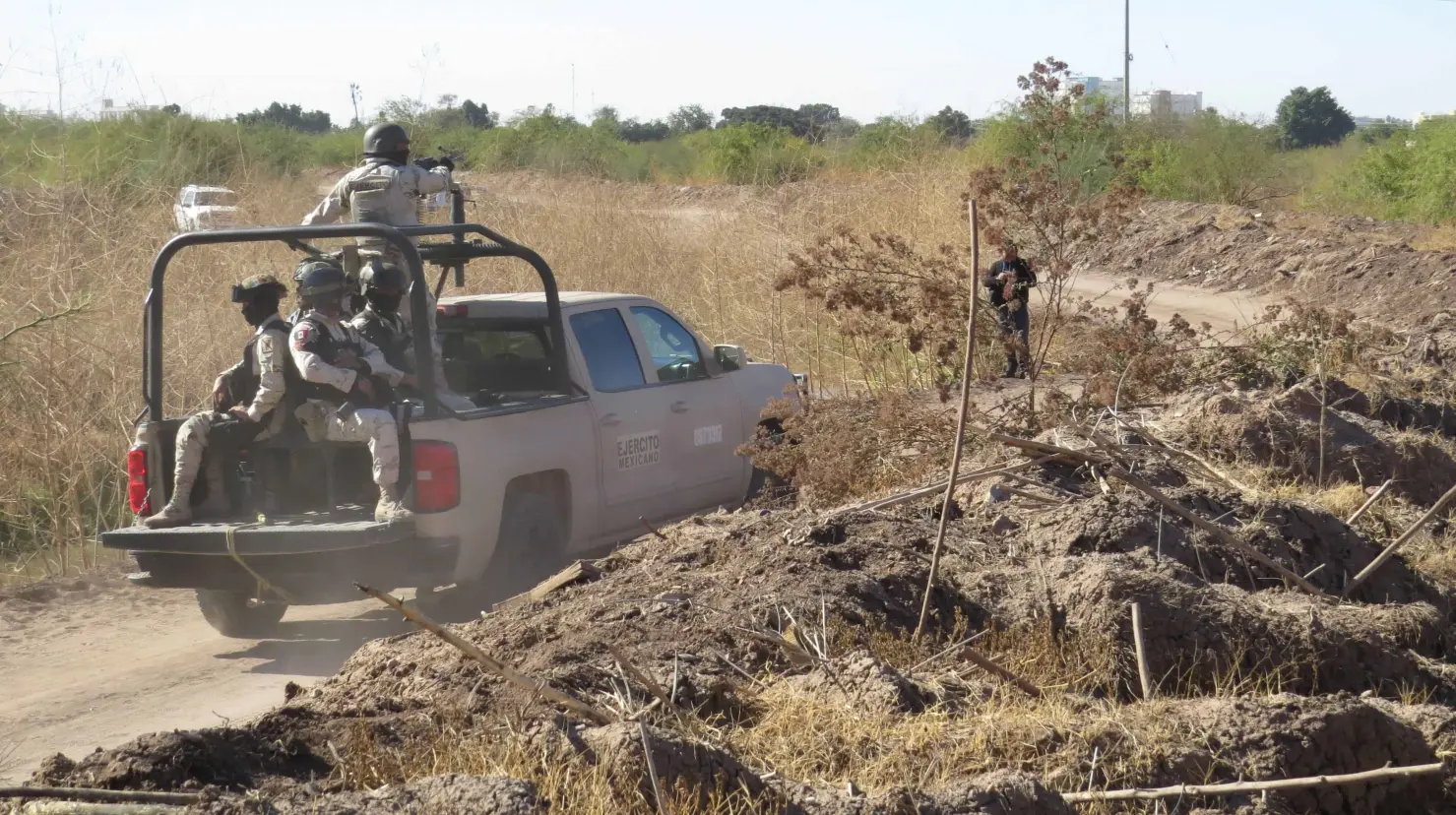Hallan cadáver “encobijado” en Los Amaneceres