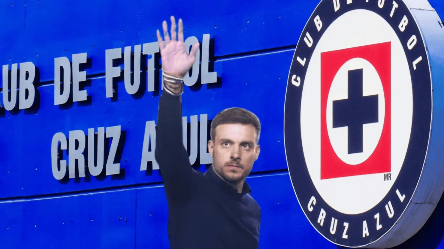 El ahora ex entrenador de La Máquina ya se encuentra en Europa.