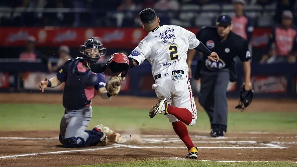 Venezuela apalea a Japón y quedan definidas semifinales