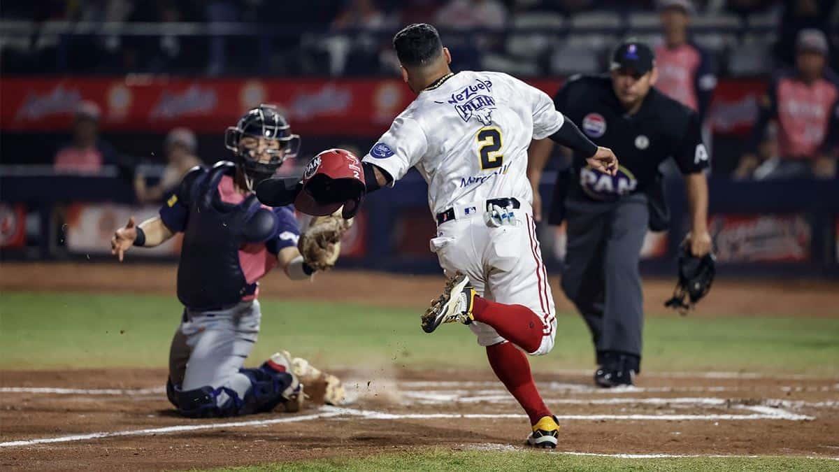 Venezuela apalea a Japón y quedan definidas semifinales