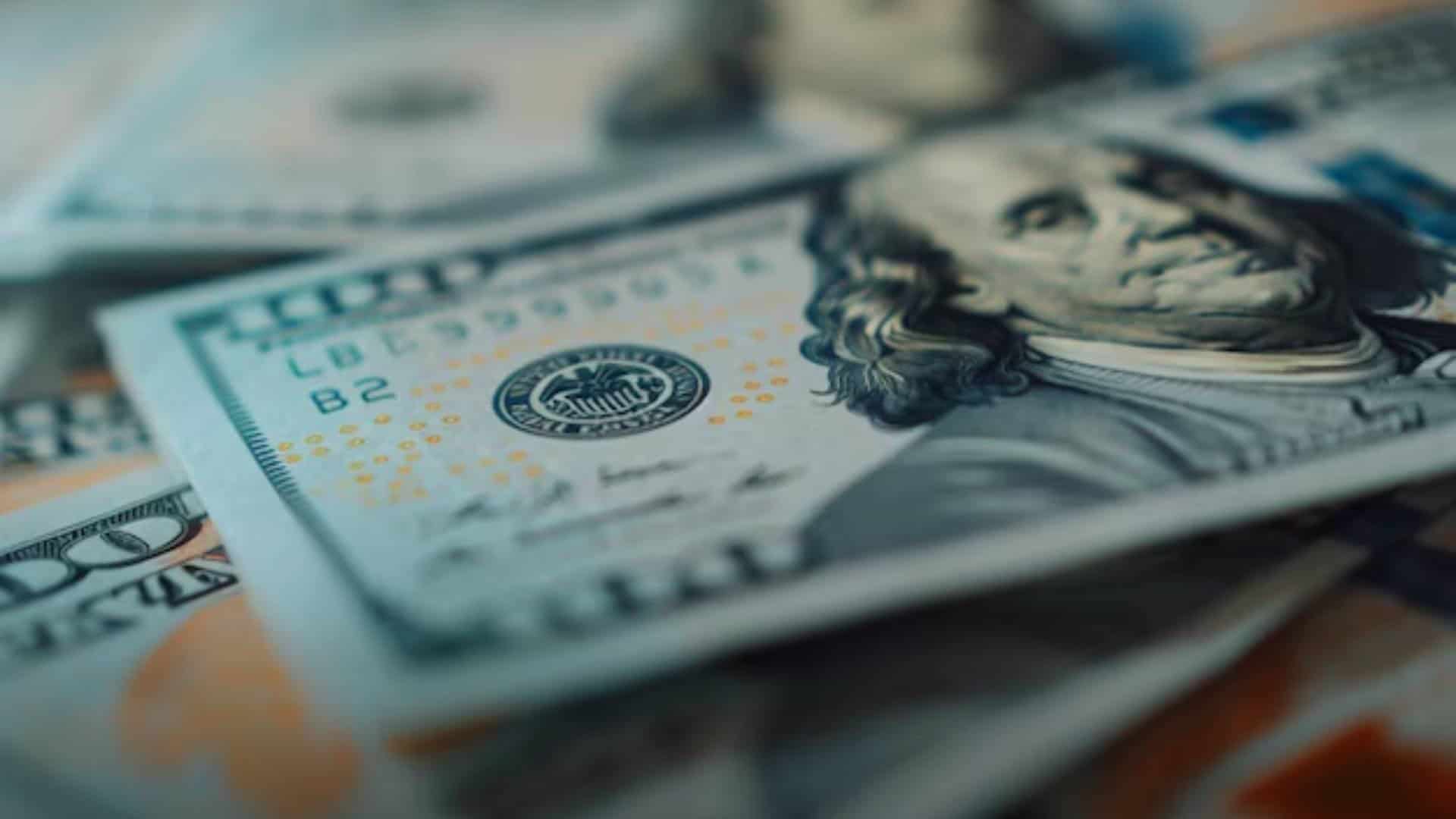 Precio del dólar hoy viernes 14 de febrero: El peso se fortalece ante la divisa estadounidense