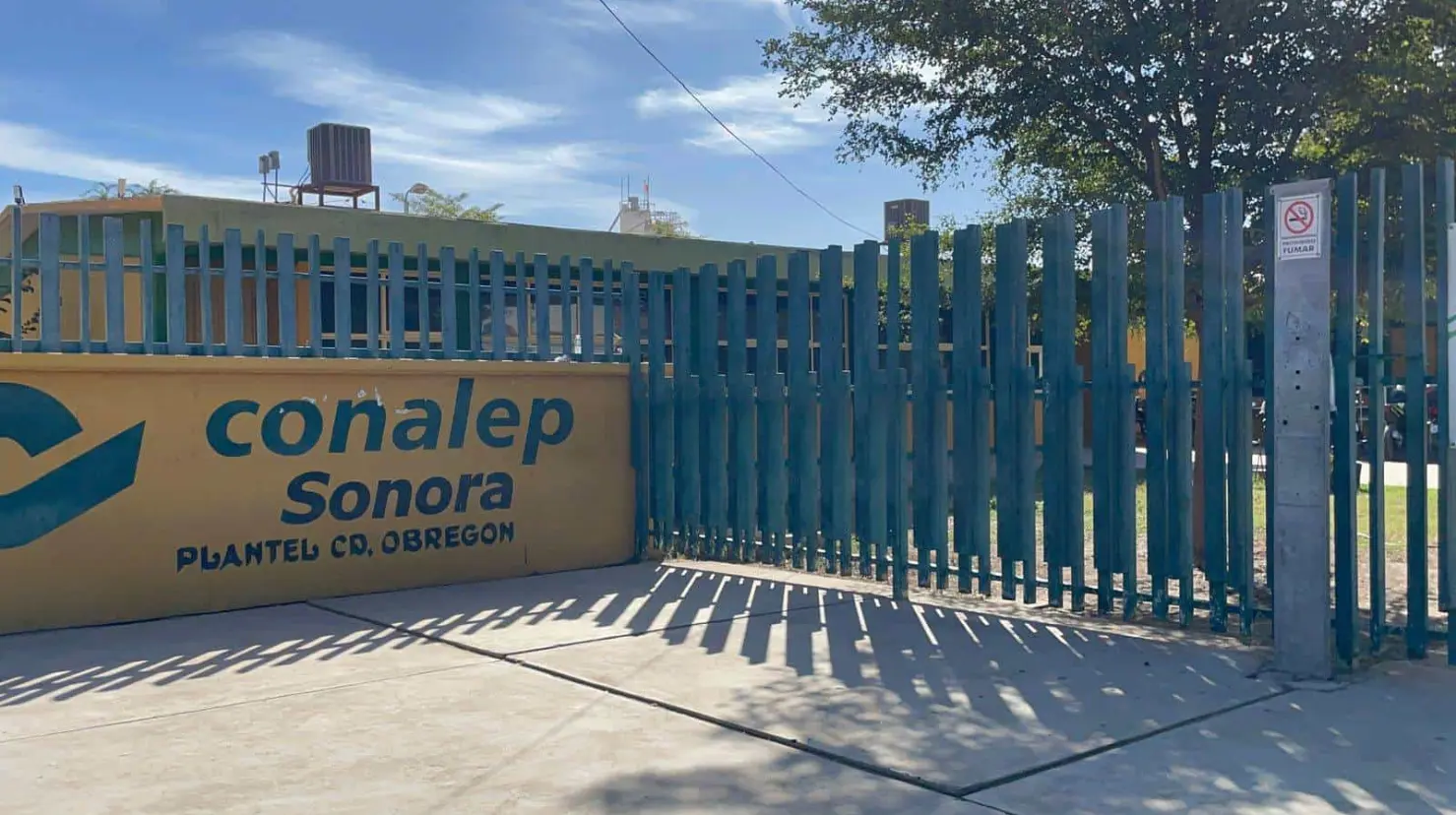 Alumnos Conalep rumbo a la universidad en Obregón
