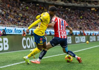 Chivas y América Empatan 0-0 en el Clásico en Liga MX