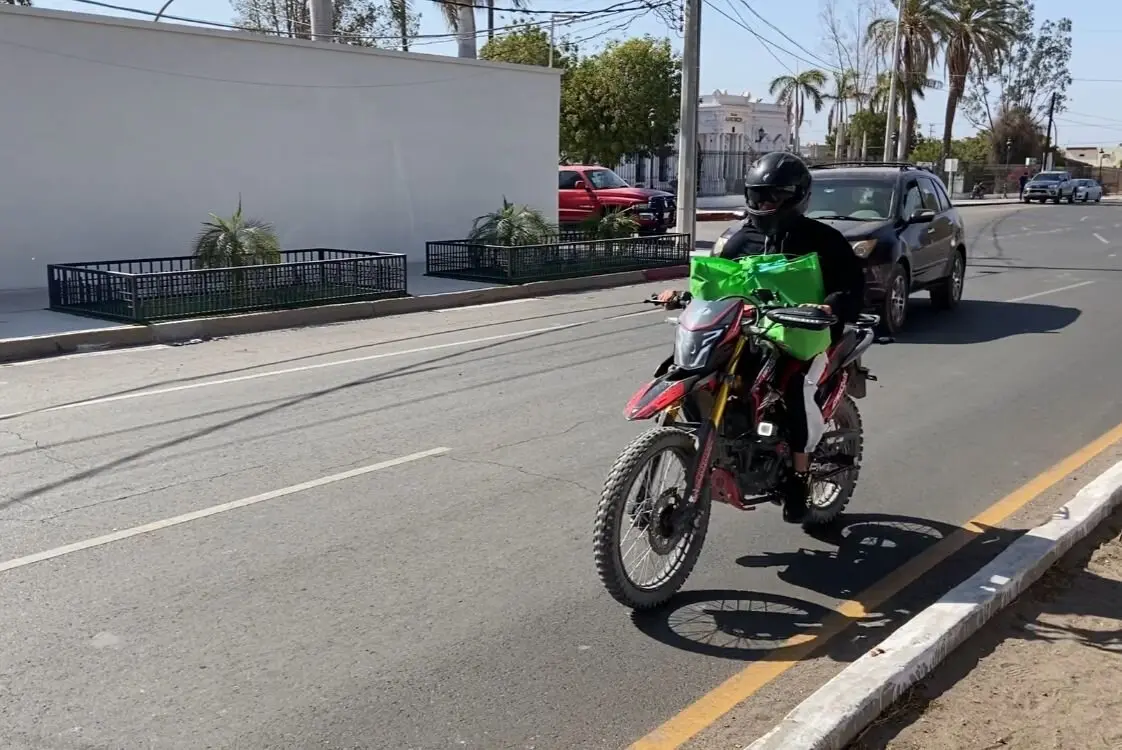 Cabildo de Navojoa propone iniciativa para obligar a portar placas en motos