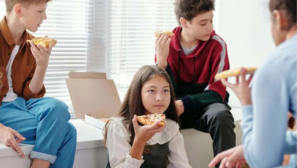 Los alimentos pocos saludables generan obesidad / Pexels