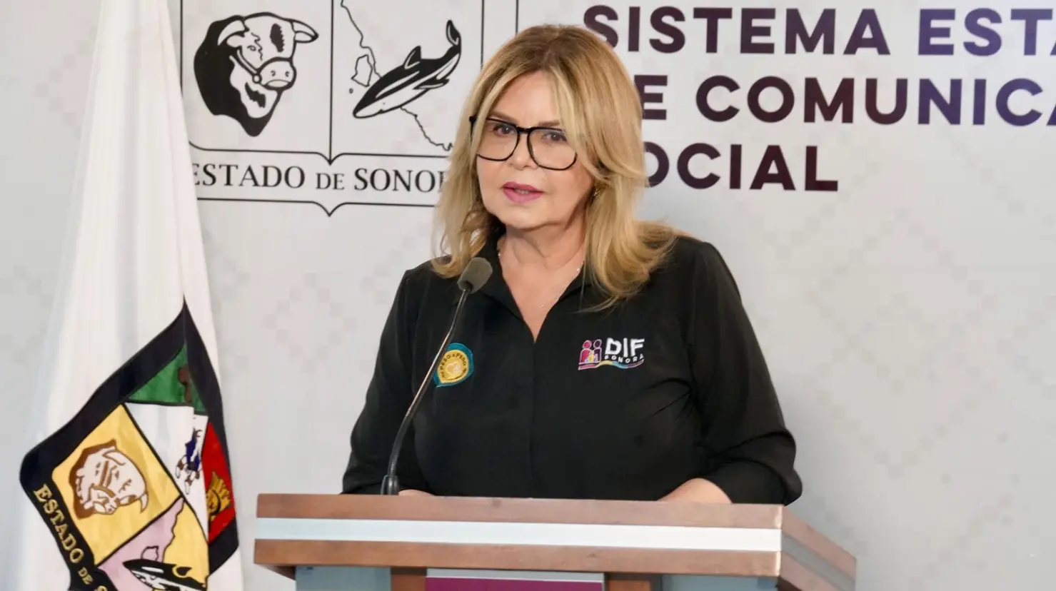 El programa “Peso a Peso por la transformación” lleva 21 años vigente a nivel nacional y en Sonora es el cuarto año consecutivo que se realiza en lo que va del sexenio. Para consultar los detalles de la convocatoria pueden ingresar https://dif.sonora.gob.mx/images/programas/pesoapeso/2025/Convocatoria_peso_a_peso_2025.pdf