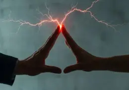 ¿Por qué las personas nos dan corrientes eléctricas? Esto dice la ciencia al respecto