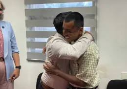 Tras 14 años en las calles de Cajeme, Fidencio vuelve a ver a su familia