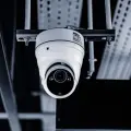 3 promociones de cámaras de vigilancia que puedes conseguir en internet ¡Protege tu hogar!
