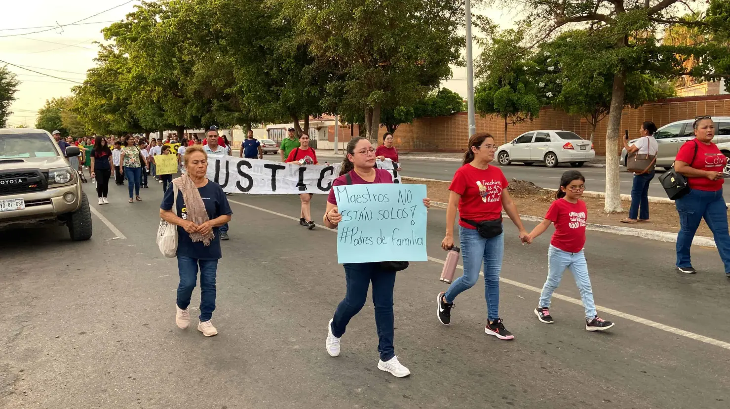 Exigen abrogación de la Ley del Issste
